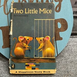 COPY - ⛱️2/$5⛱️Two Little Mice, hardcover, 1969